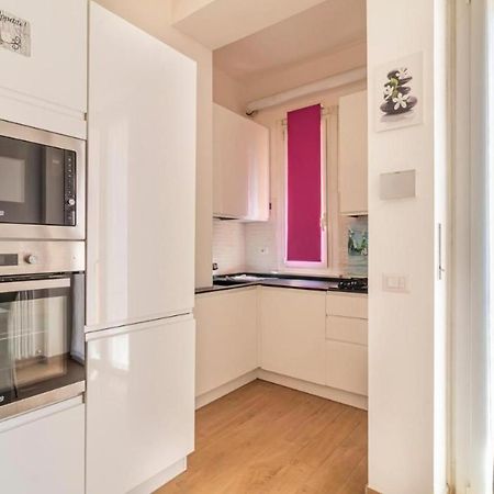 Charme & The City Apartment Милано Екстериор снимка